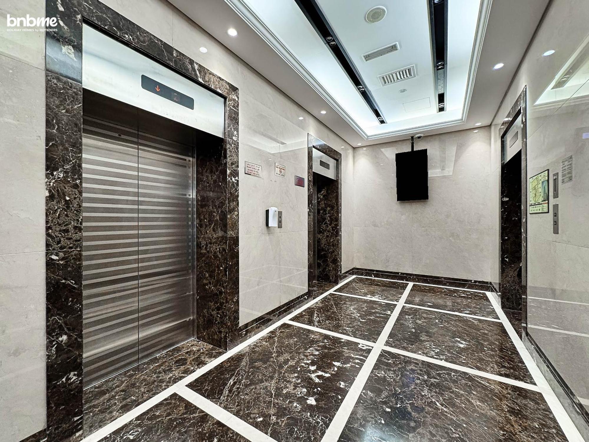 Bnbmehomes - Saba Tower Dubai Buitenkant foto